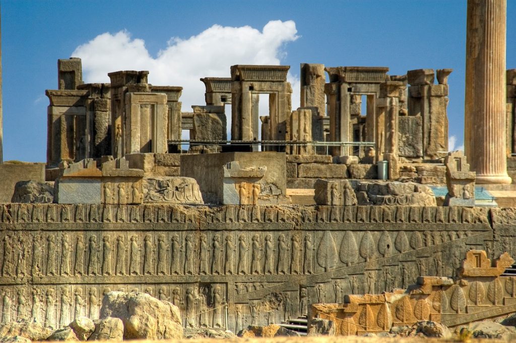 See persepolis archaelogical site on a guided tour