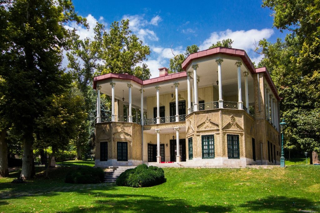 Niavaran Museum a guided tour to Iran